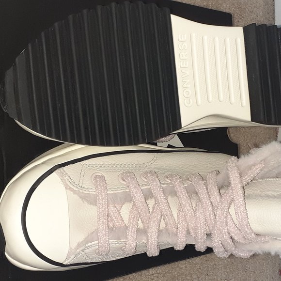 Platforms - Picture 2 of 4